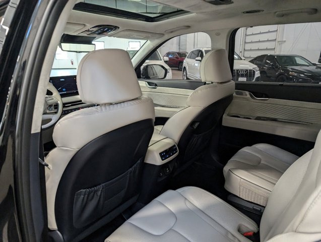 backseat view in 2023 Hyundai Palisade