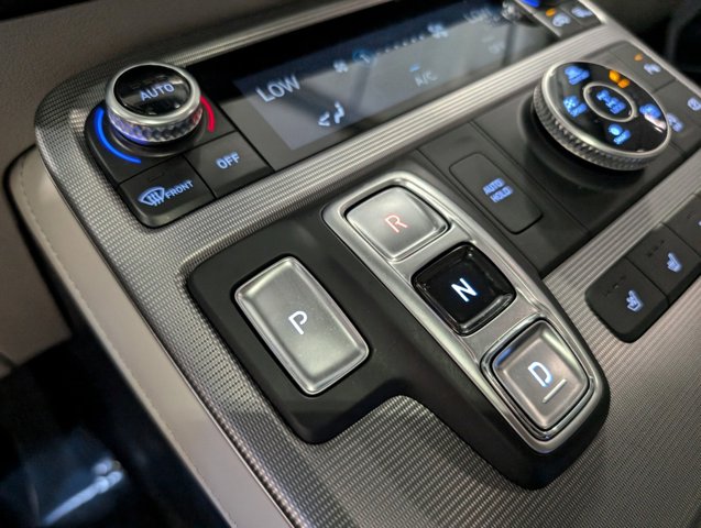 2023 Hyundai Palisade gear shift