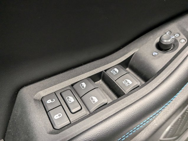 2024 Jeep Grand Cherokee 4xe door buttons