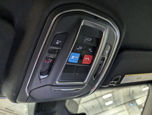 2024 Jeep Grand Cherokee 4xe controls