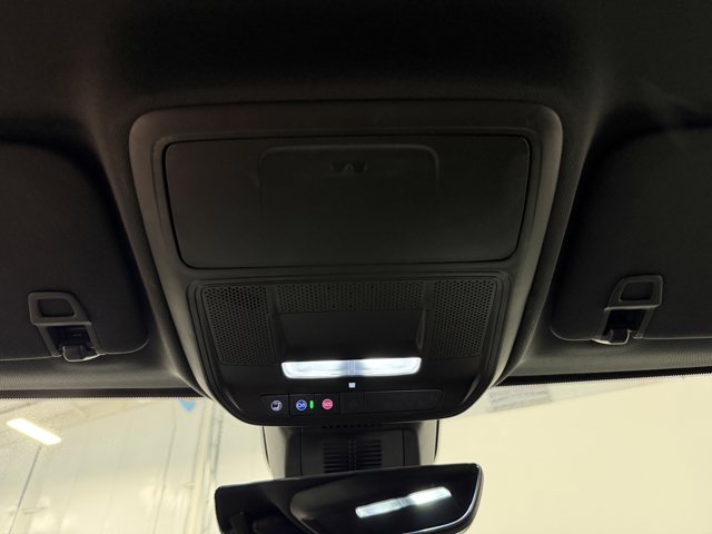 2025 Chevrolet Equinox LT - Photo 13