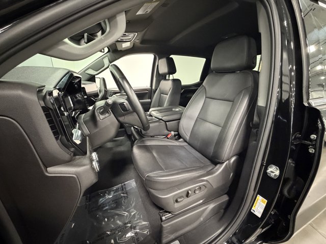 2025 GMC Sierra 1500 SLT - Photo 9