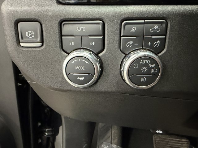 2025 GMC Sierra 1500 SLT - Photo 10