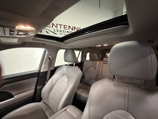 2022 Toyota Highlander XLE - Photo 15