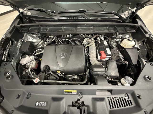 2022 Toyota Highlander XLE - Photo 19