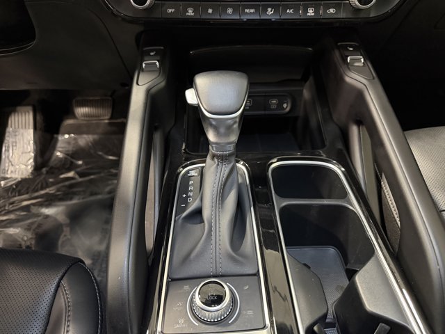 2025 Kia Telluride S - Photo 13