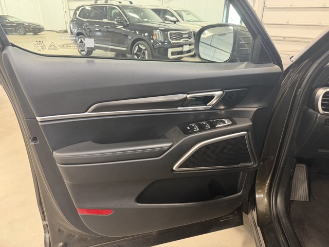 2025 Kia Telluride S - Photo 5