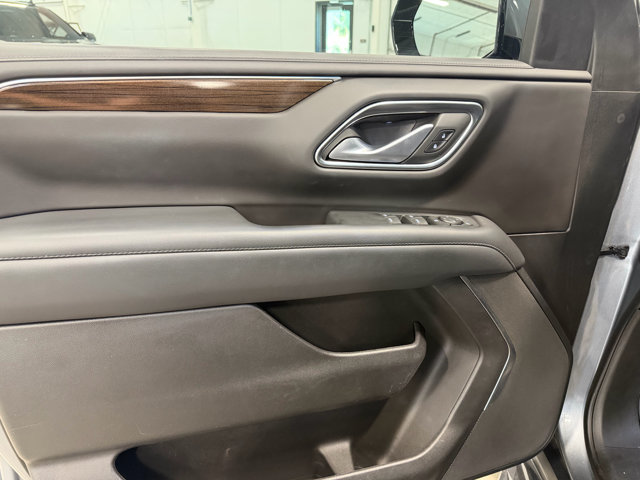 2022 GMC Yukon XL SLE - Photo 6