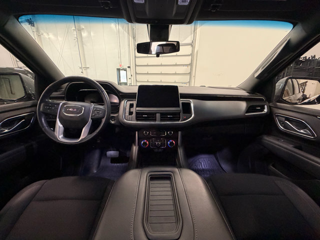 2022 GMC Yukon XL SLE - Photo 9