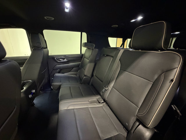 2024 GMC Yukon XL SLT - Photo 15