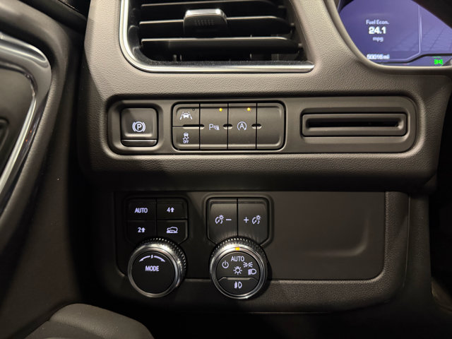 2024 GMC Yukon XL SLT - Photo 8